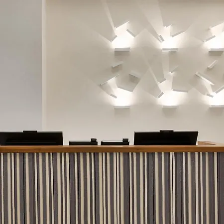 Le Meridien New York, Fifth Avenue New York