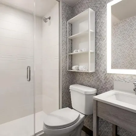Lic - Laguardia West, An Ihg Hotel 3*