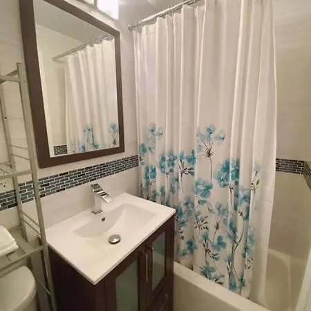 Beautiful 4 Bedroom For Groups Apartment New York