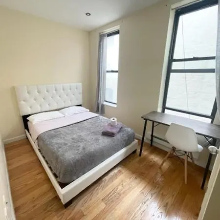 2-Bdr-Fully Furnished Cozy Apartment, Near Columbia University Homestay