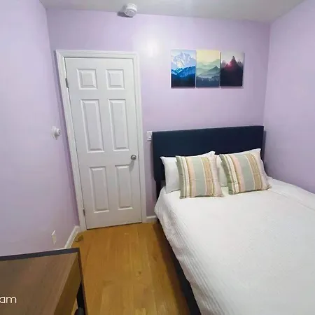 Beautiful 4 Bedroom For Groups *