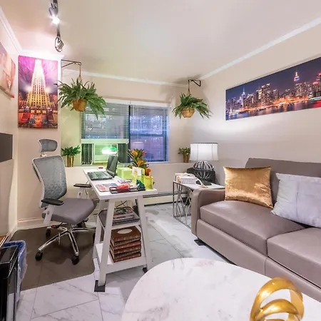 Travel Nurse Housing & Internationals Travelers, College Student, Young Business Professionals - Corporate Housing Accommodation, Offsite Employee & Vacation Temporary Short-terms Bookings Apartment