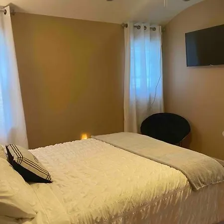 1 Bedroom Apartment, Staten Island, Nyc! *