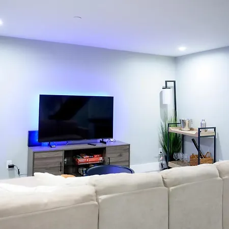Apartment Brooklyn Retreat-ideal Getaway/movie Or Game Night New York
