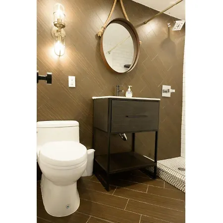 Apartment Brooklyn Retreat-ideal Getaway/movie Or Game Night