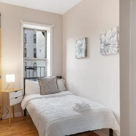 Entire 2br In Harlem Great Monthly Apartment *