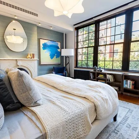 E10-3 3br Designer Townhouse