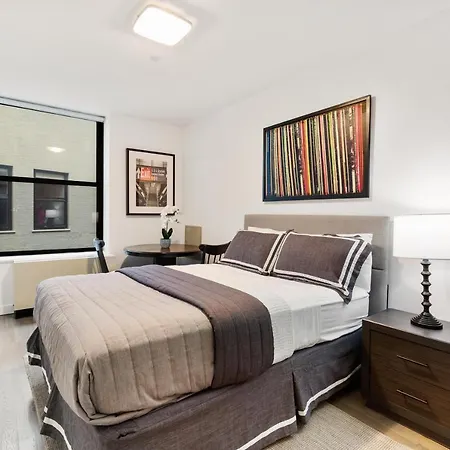 Apartment National At 888 Sixth Avenue - Furnished *