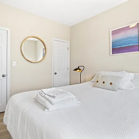 Apartment Modern 2br In Upper Manhattan With Washer And Dryer