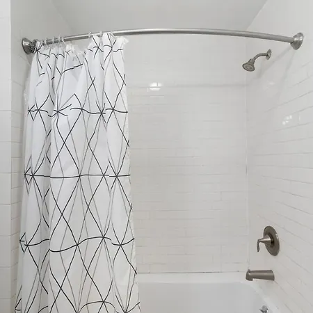 Superb 2br In Upper Manhattan * New York