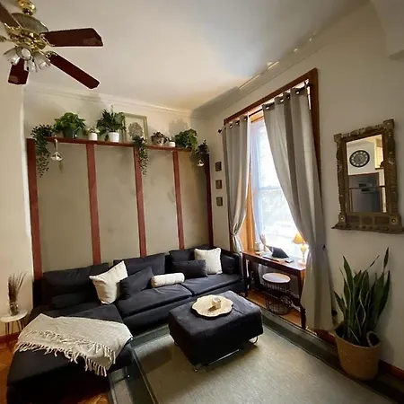 Entire In Upper West Apartment