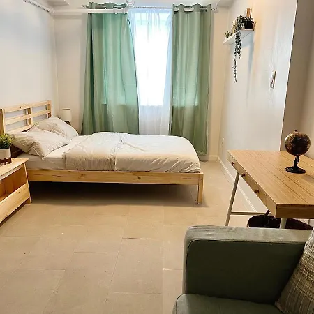 Cozy Dublex Near Times Square * New York