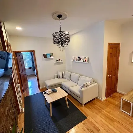 Super Cozy Entire In Upper East Side