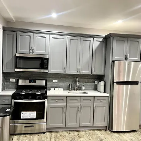 Cozy In Bronx With Good Bedrooms * New York