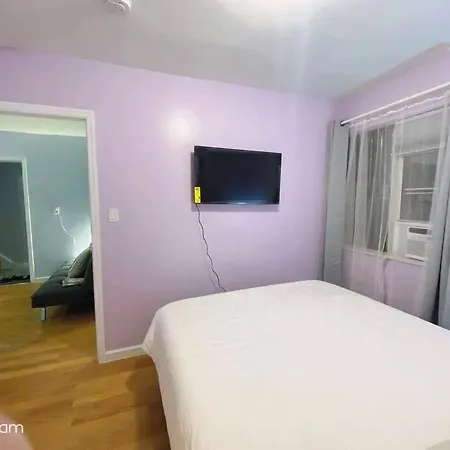 Beautiful 4 Bedroom For Groups Apartment *