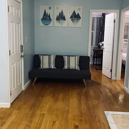 Beautiful 4 Bedroom For Groups *