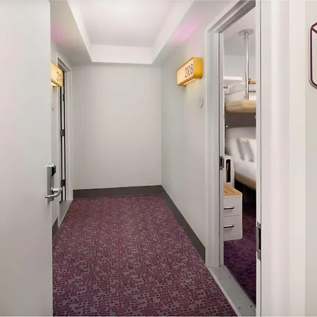 Yotel Times Square 4* New York