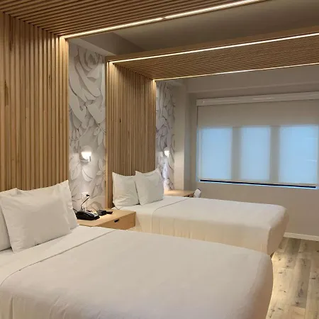 Western Soho Hotel 3*