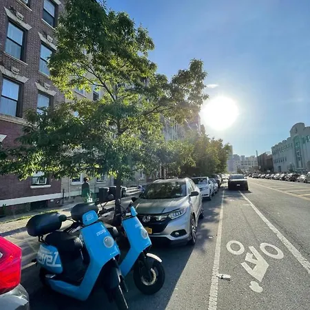 Private Bedroom In A Shared 2 Bedrooms Apartament - 1 Stop To Manhattan And 2 Stops Brooklyn * New York