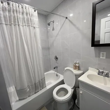 Apartament China Town Manhattan - Convinient Location! *