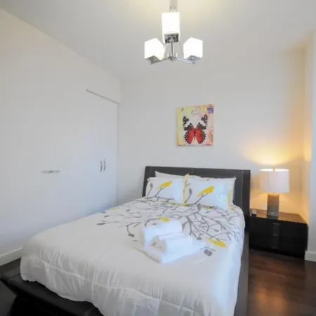 Two Bd At Midtown East Apartment New York