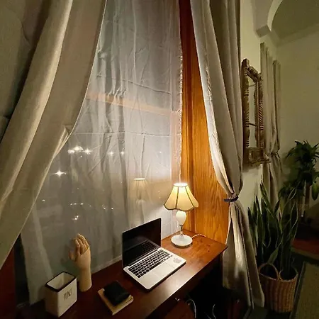 Entire In Upper West Apartment *