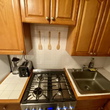 Apartment Entire In Upper West