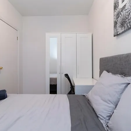 Corporate Suites On Upper East Side * New York