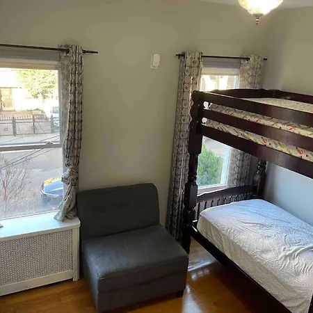 Wonderful 2 Bedroom In The Heart Of Astoria Apartment New York