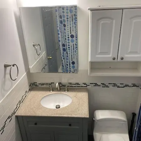 Wonderful 2 Bedroom In The Heart Of Astoria Apartment New York