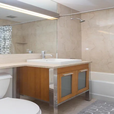 Fantastic 3br At Financial District