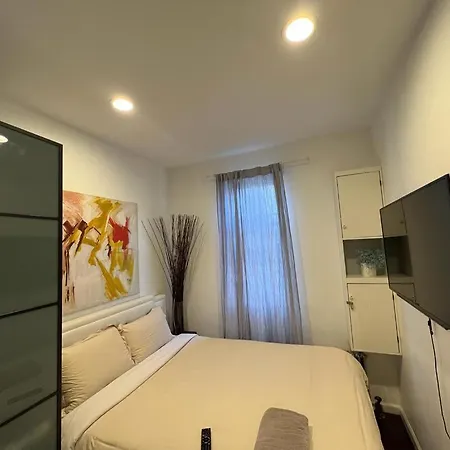 Sexy Trendy 3 Bedrooms Lower East Side Manhattan