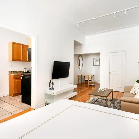 Studio In Heart Of Chelsea * New York