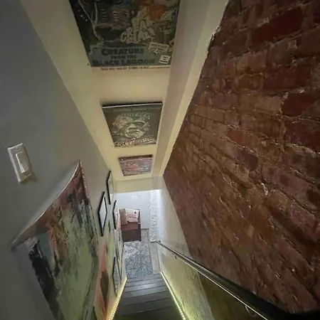 Artist Duplex * New York
