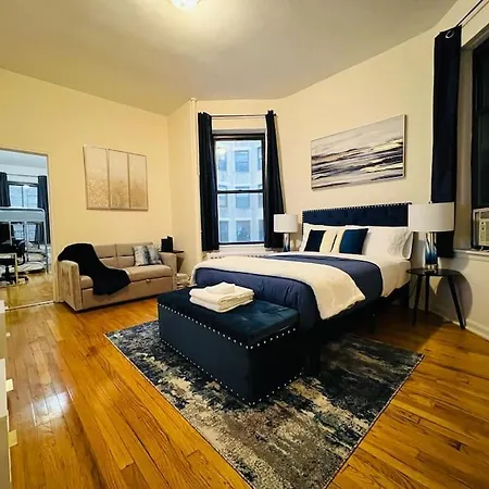 5 Beds - Perfect For Families/groups Apartment *