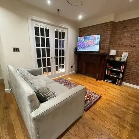 Beautiful 4-bedroom Unit In Bushwick * New York