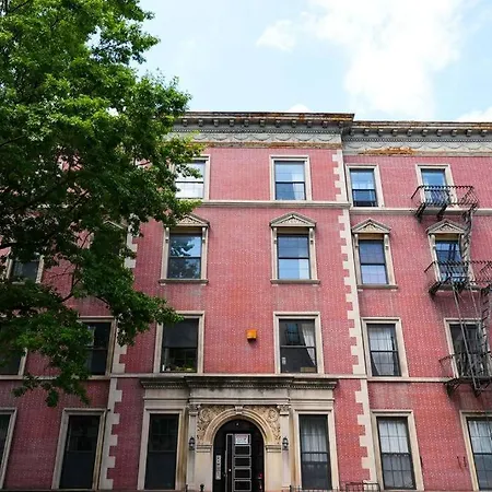 Spacious 6bd Near Prospect Park Apartment New York