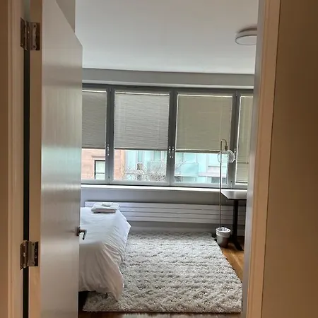 Posh 4 Bedroom Times Square Penthouse With Private Rooftop * New York