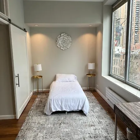 Posh 4 Bedroom Times Square Penthouse With Private Rooftop