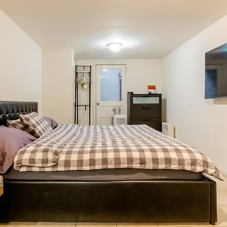 Beautiful Private & Close To Everything! Apartment New York