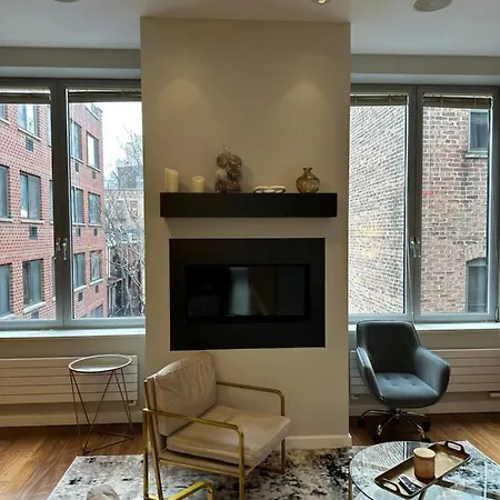Posh 4 Bedroom Times Square Penthouse With Private Rooftop