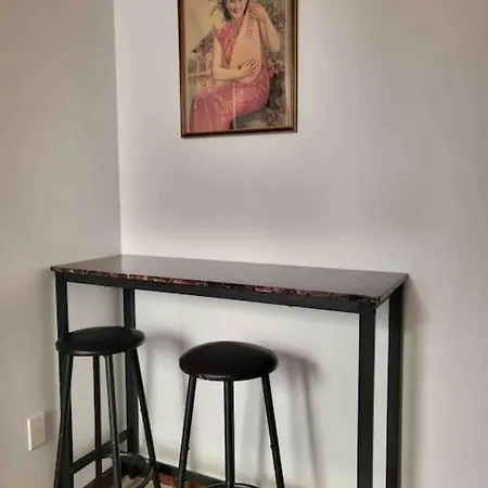 Antique Victorian 2 Bedroom Best Location * New York