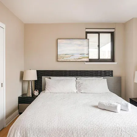 Apartment Luxurious 3 Beds 2 Baths By Park *