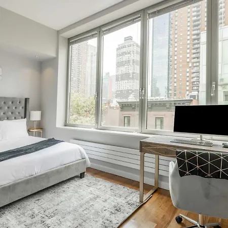 Apartment Penthouse Hell's Kitchen New York