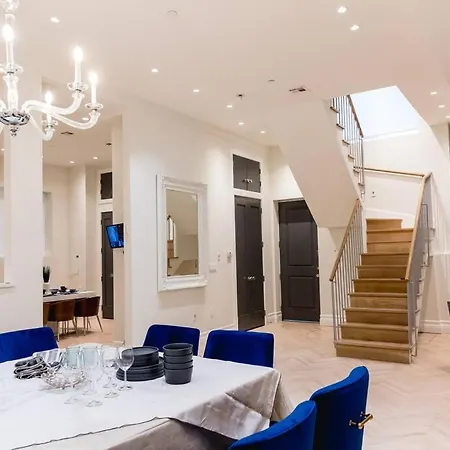 Privet House - Midwood/flatbush Recently Remodeled Holiday home *