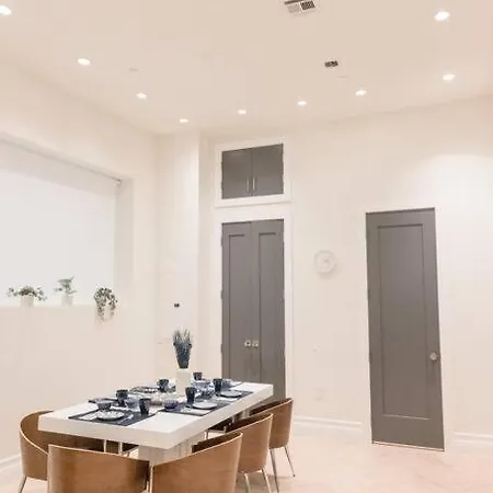 Holiday home Privet House - Midwood/flatbush Recently Remodeled *