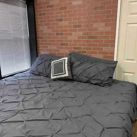 Apartment Apt Nolonger Av *