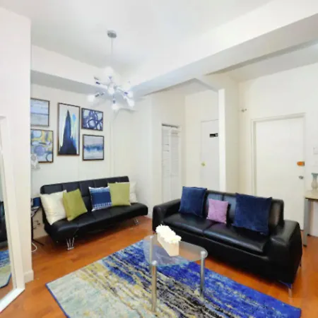 Apartment Charming 3br In The Heart Of Manhattan