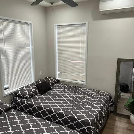 Apt Nolonger Av Apartment New York