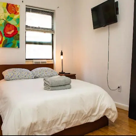 Perfect 3br Mins To Times Square Apartment *